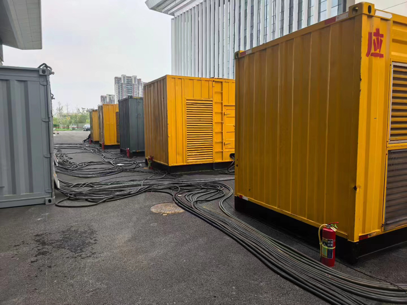 三道镇不同季节柴油发电机组保养有哪些注意事项？