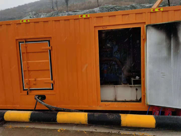 三道镇发电机出租 柴油发电机组电压低报警怎么办？