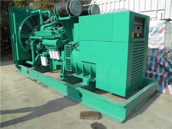 三道镇发电车出租-柴油发电机组在使用的过程中应该做好哪些防护工作