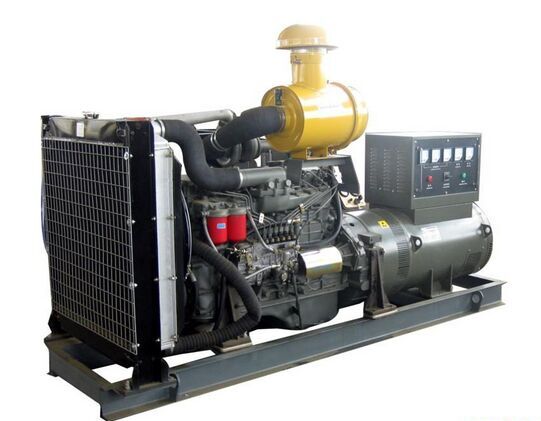 三道镇汽油发电机组冬季保养时，燃油系统需要注意什么？